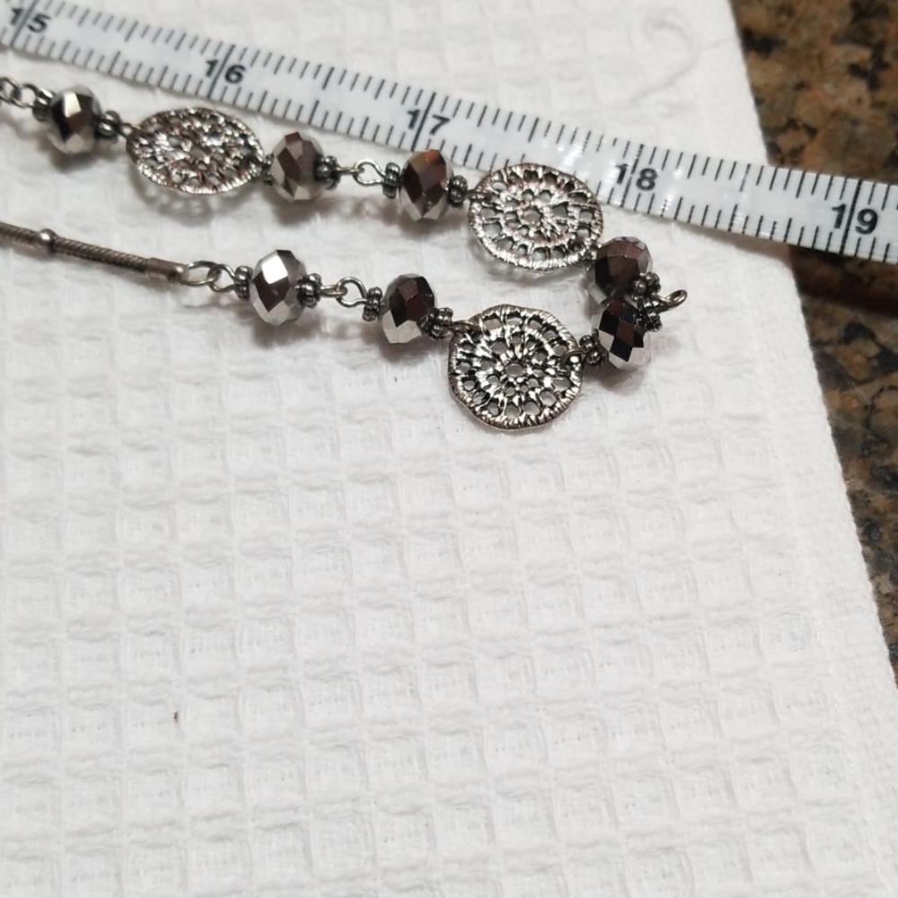 Long necklace